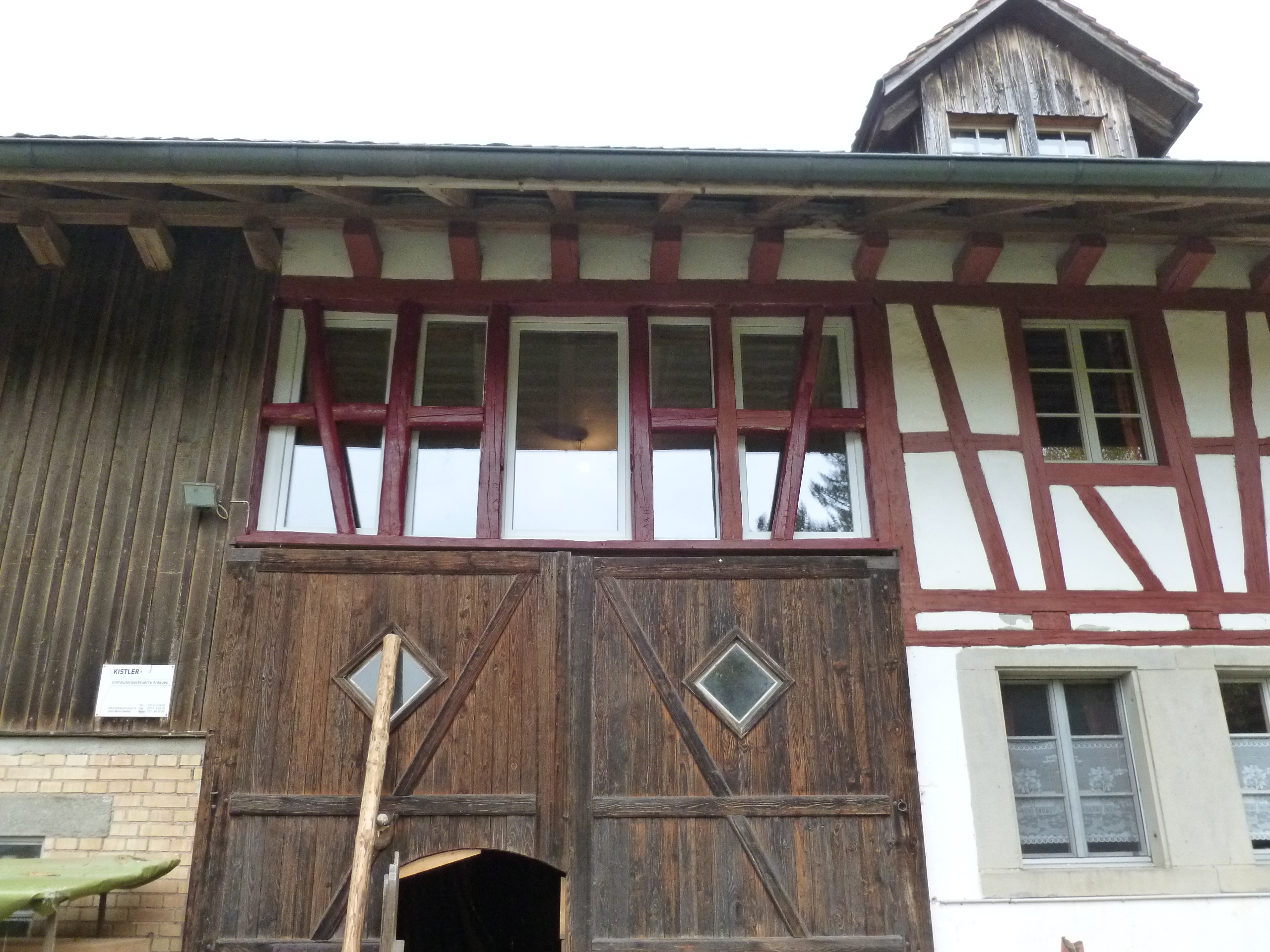 Fenstererneuerung bei Riegelhaus 1